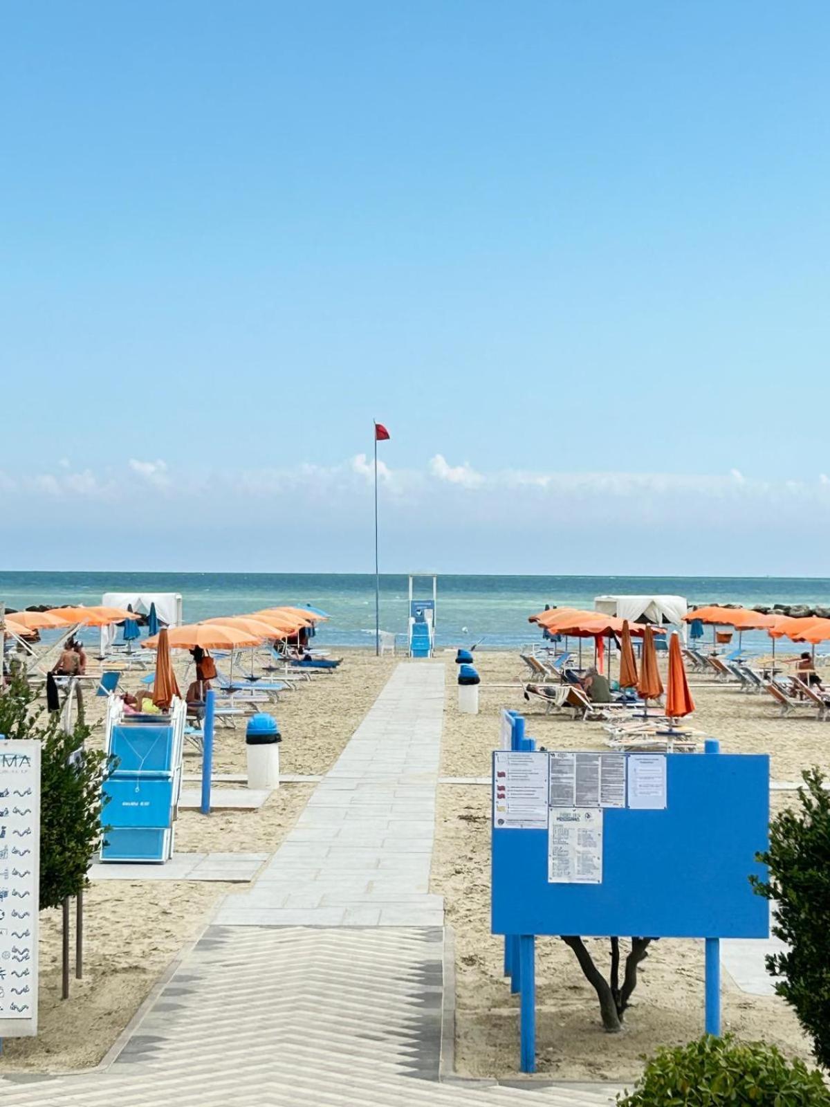 Hotel Sacramora Ρίμινι Εξωτερικό φωτογραφία