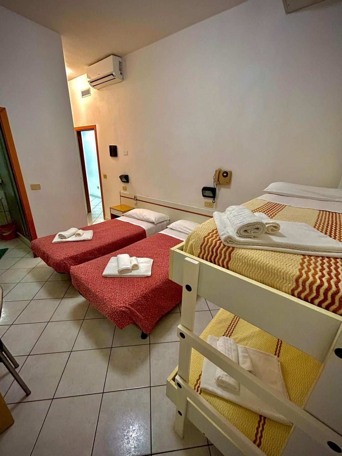 Hotel Sacramora Ρίμινι Εξωτερικό φωτογραφία